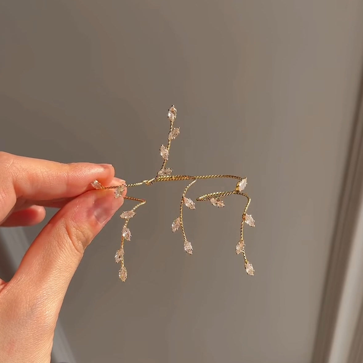 IRIDORI Moonshine Hand Jewelry
